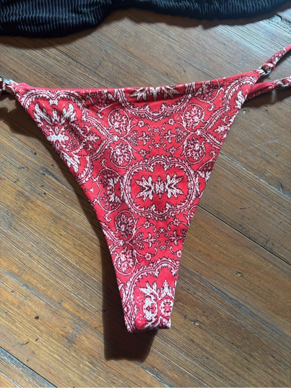 Frankie’s bikinis bandana print bikini set